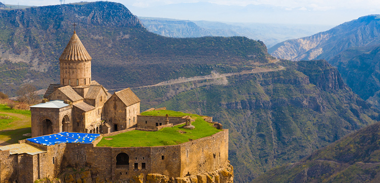 Армения: крепость Татев
